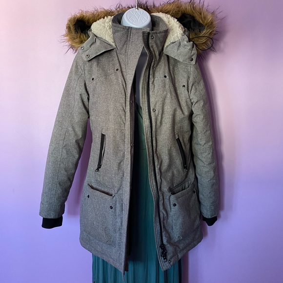 Garage Grey Winter Coat with lots of pockets! - Picture 3 of 8